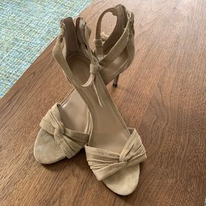 Banana Republic heels